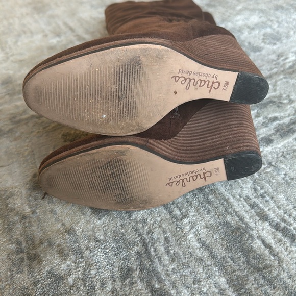 Charles David Brown Suede Knee-High Wedge Boot Size 7.5 - Picture 3 of 5